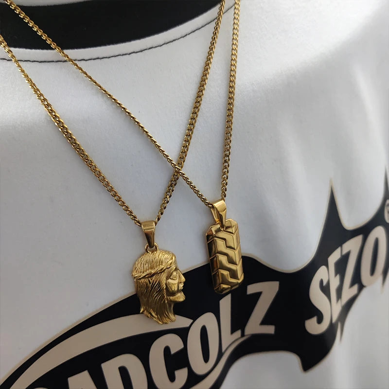 Classic Tire Pattern Pendant