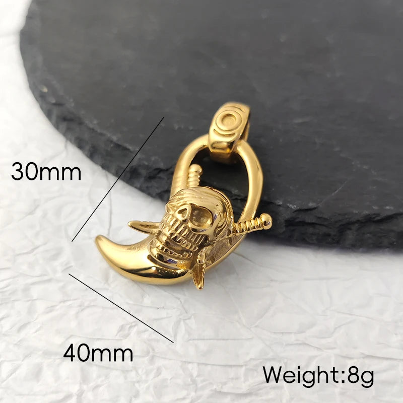 Skull & Crossed Swords Pendant